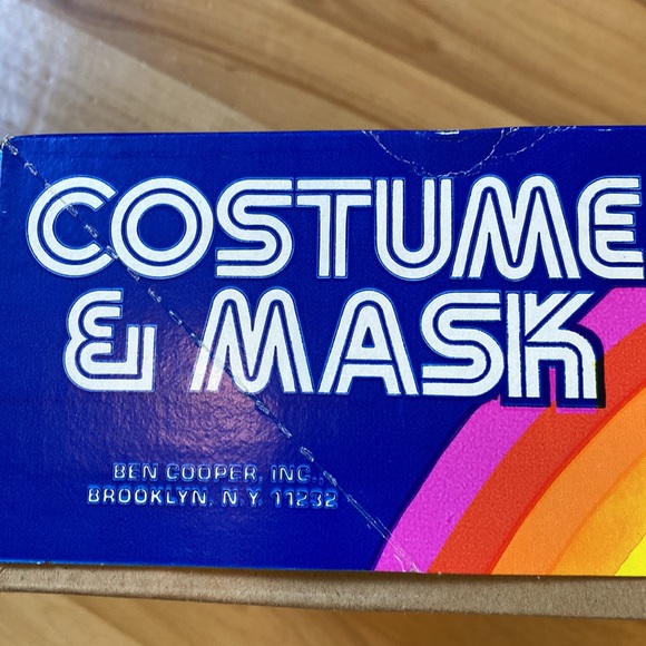 VTG 1984 VOLTRON Ben Cooper costume and mask in original box, Child L 51-56” - Picture 3 of 7